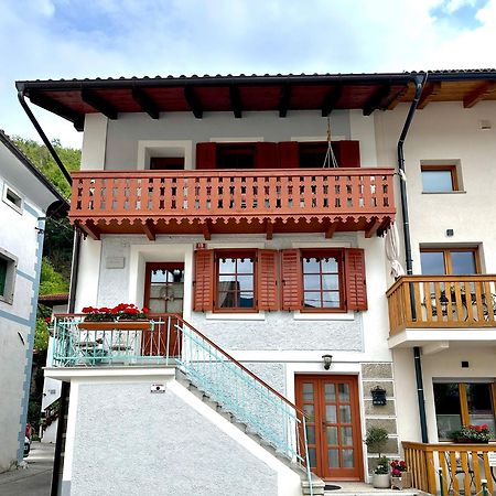 Hisa Rejmr With Private Parking Villa Kobarid Exterior foto